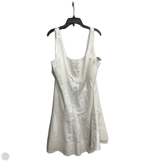 Dress Casual Short By Banana Republic In White, Size: Xxl
