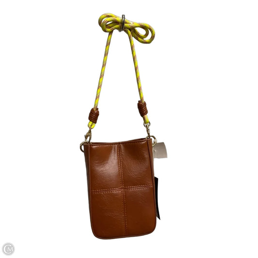 Crossbody By Clothes Mentor, Size: Medium
