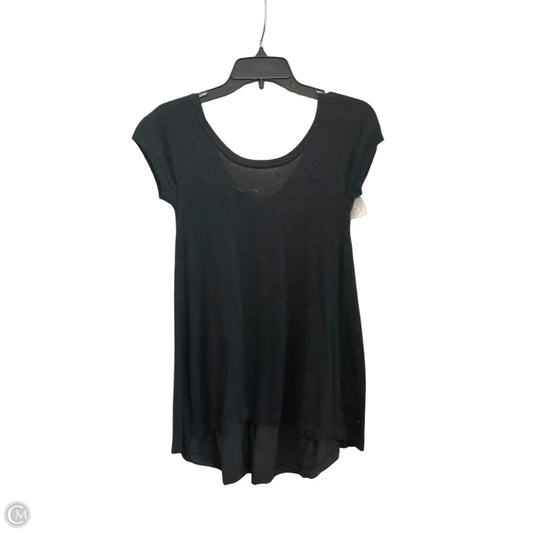 Top Short Sleeve By Lululemon In Black, Size: S