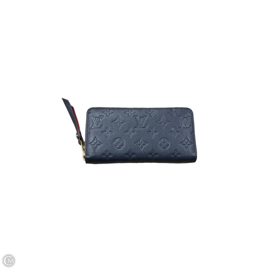Wallet Luxury Designer By Louis Vuitton, Size: Medium