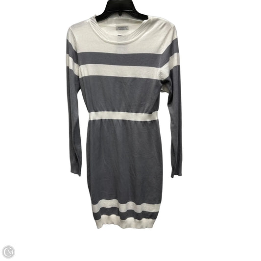 Dress Casual Midi By Clothes Mentor In Grey & White, Size: M