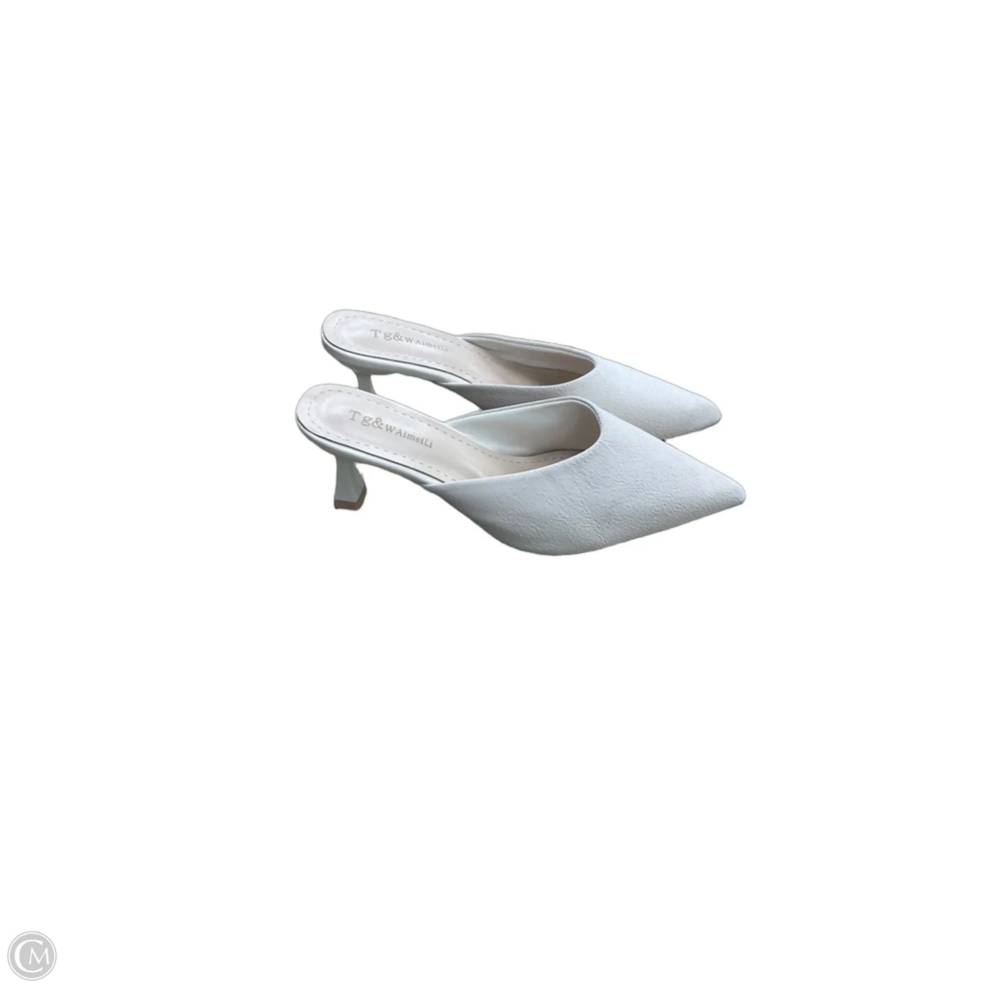 Shoes Heels Kitten By Clothes Mentor In White, Size: 7.5