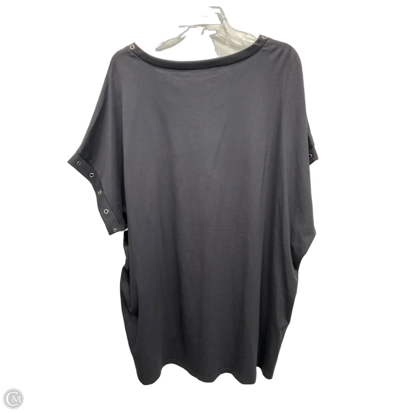 Top Short Sleeve By Torrid In Grey, Size: 4x