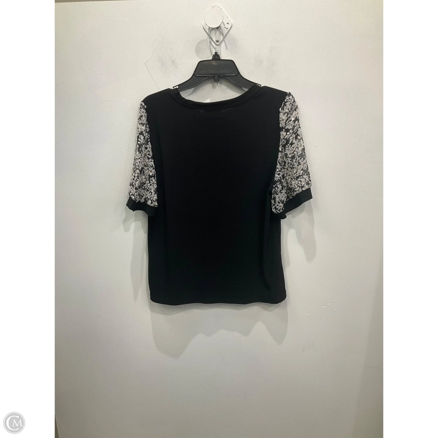 Top Short Sleeve By Cece In Black & White, Size: L