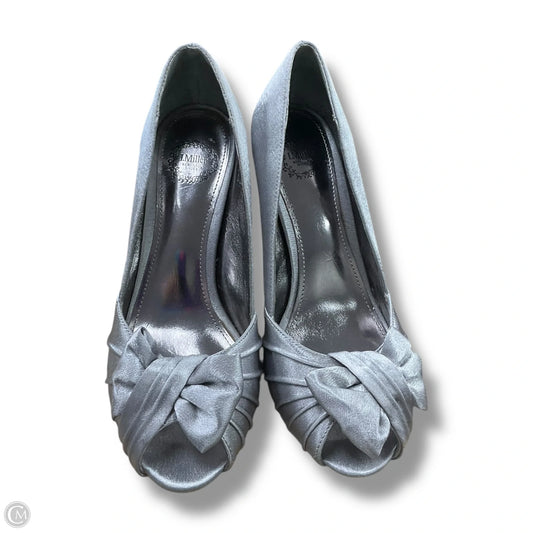 Shoes Heels Stiletto By Clothes Mentor In Silver, Size: 6.5