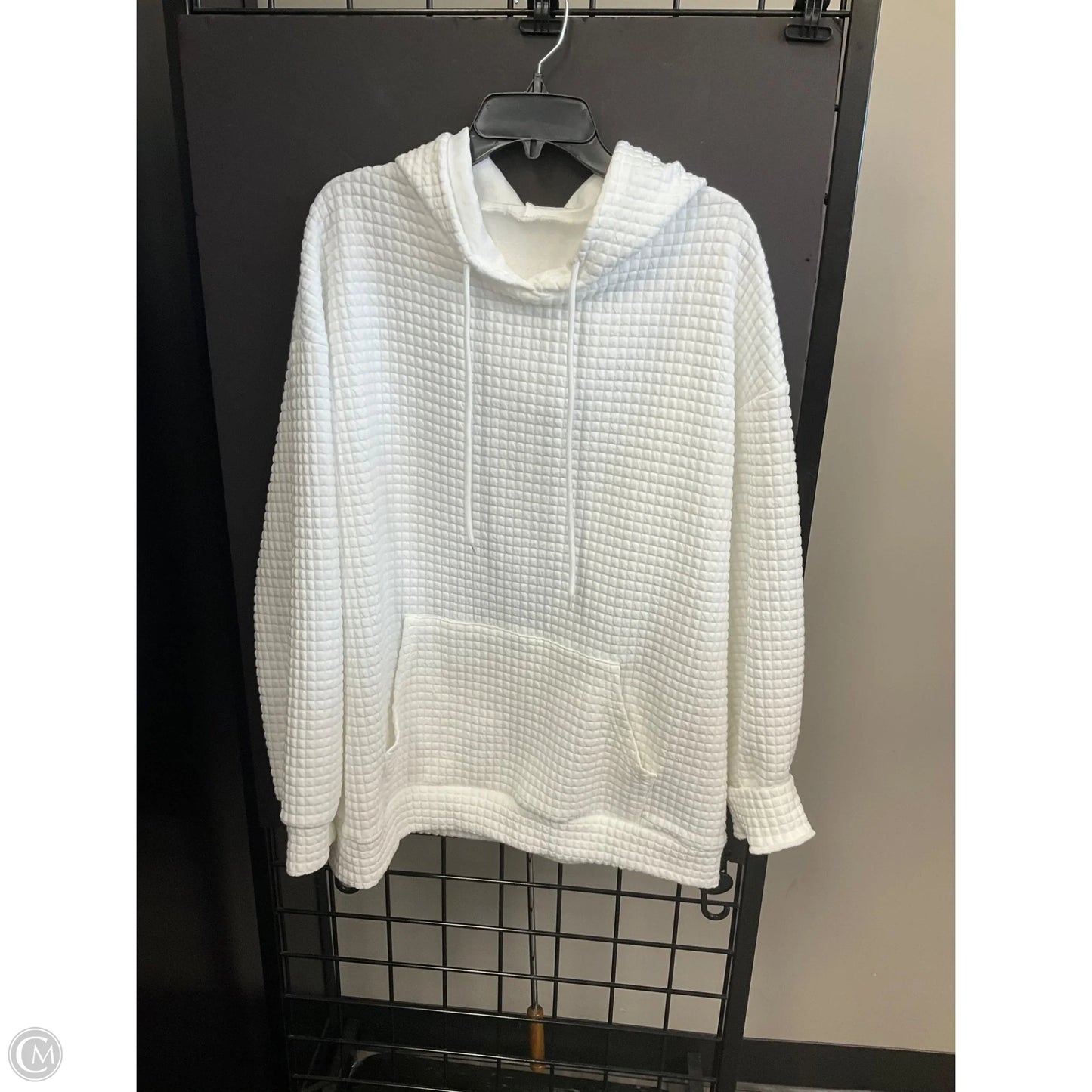 Sweatshirt Hoodie By Clothes Mentor In White, Size: Xl
