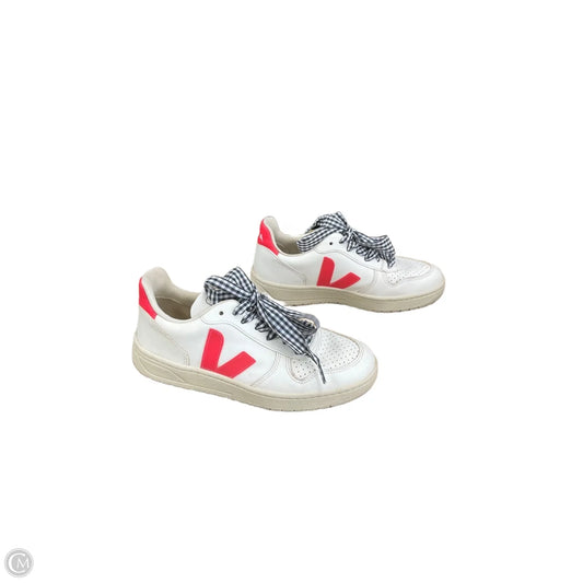 Shoes Flats By Veja In Pink & White, Size: 6