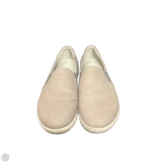 Shoes Flats By Dansko In Beige, Size: 10