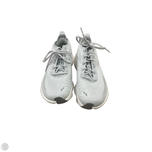 Shoes Athletic By Brooks In Grey & Pink, Size: 11