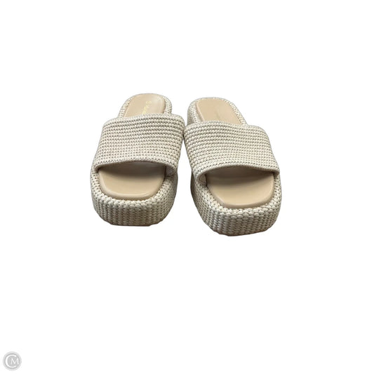Sandals Flats By Clothes Mentor In Cream, Size: 10