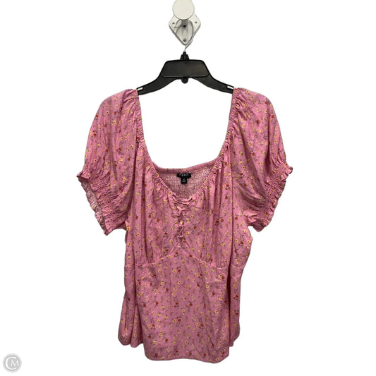 Top Short Sleeve By Torrid In Pink, Size: 3x