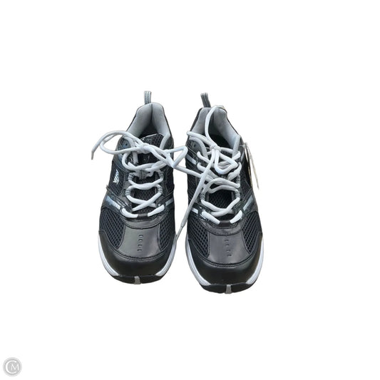 Shoes Athletic By Avia In Black & White, Size: 10