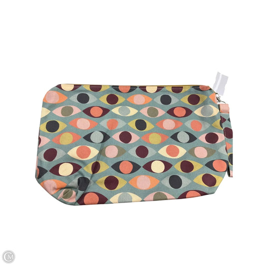 Wristlet By Clothes Mentor, Size: Large