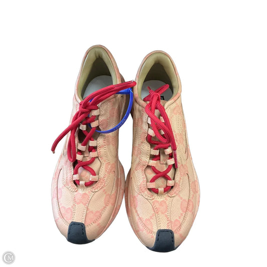 Shoes Luxury Designer By Gucci In Pink, Size: 9