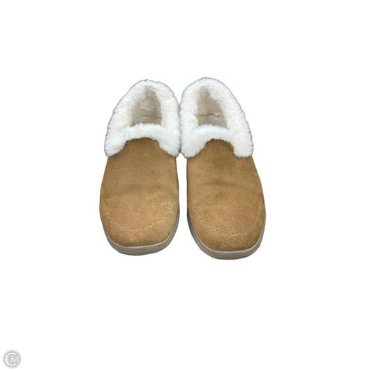 Shoes Flats By Skechers In Brown & White, Size: 8.5