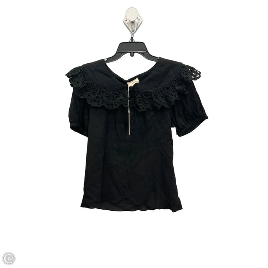 Top Short Sleeve By Clothes Mentor In Black, Size: S