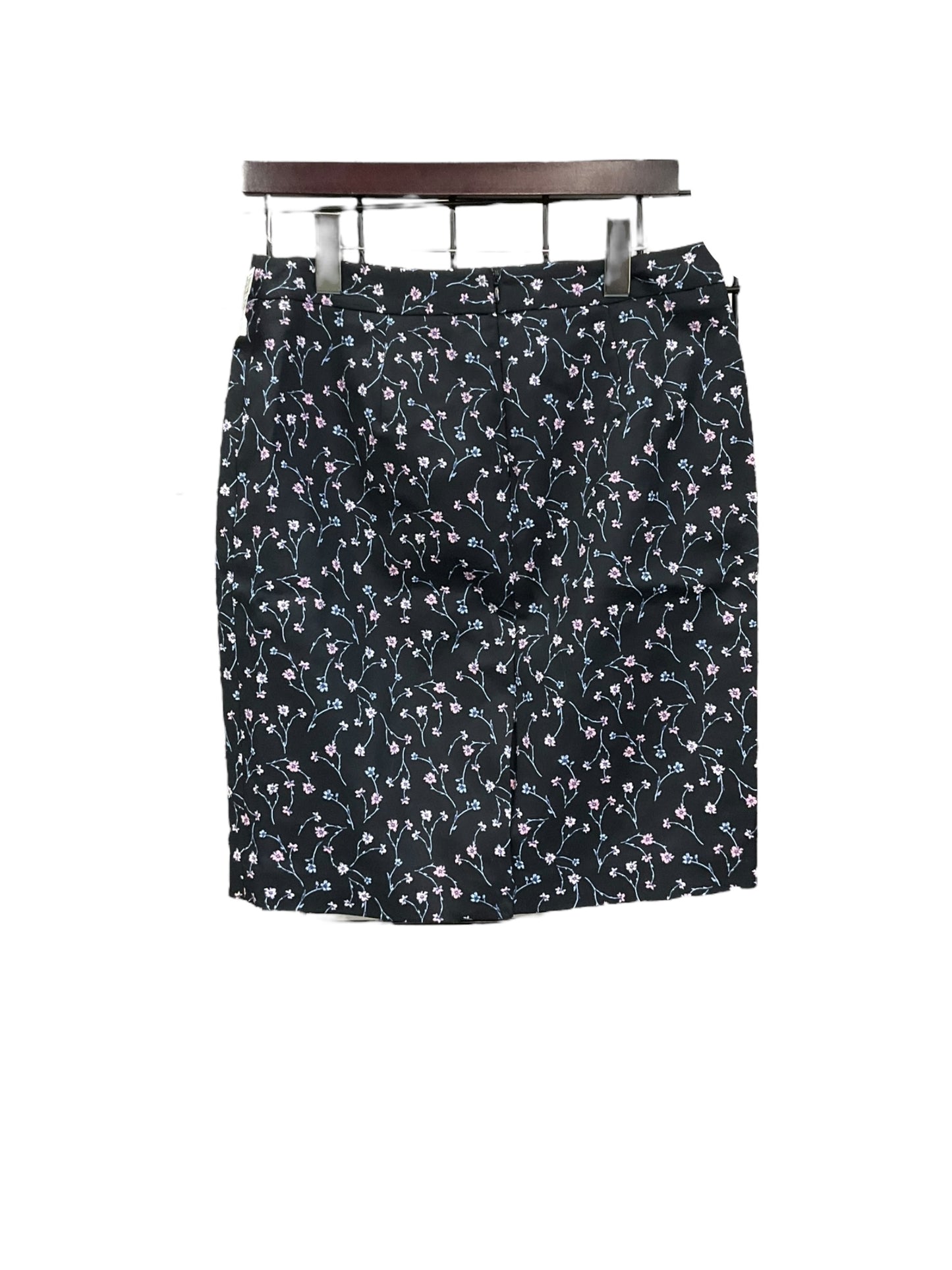 Skirt Midi By Liz Claiborne  Size: S