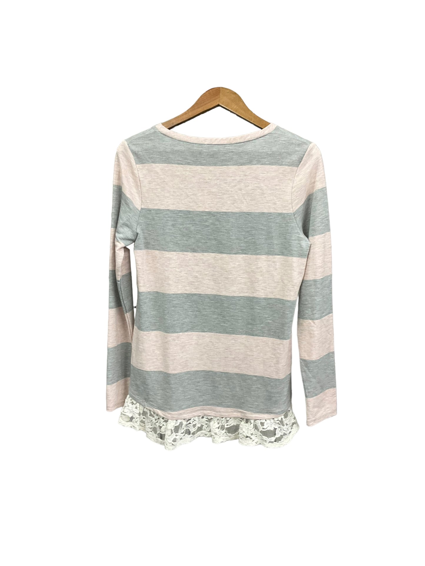 Top Long Sleeve By Cato  Size: S